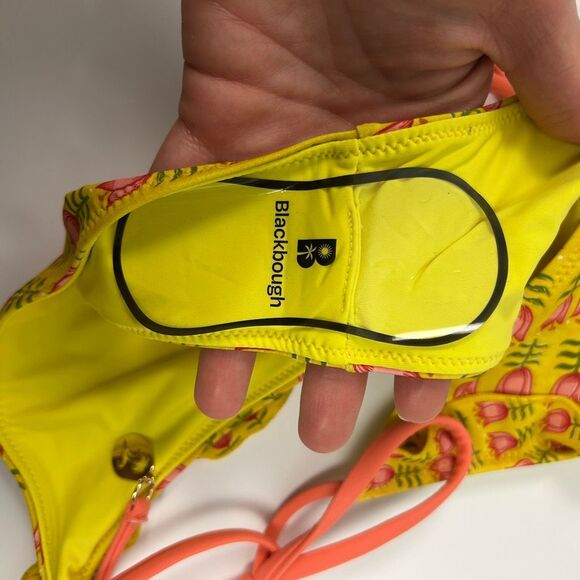 Blackbough "Tulip Time" Ruffled Halter Bikini Set - Large - Picture 6 of 10